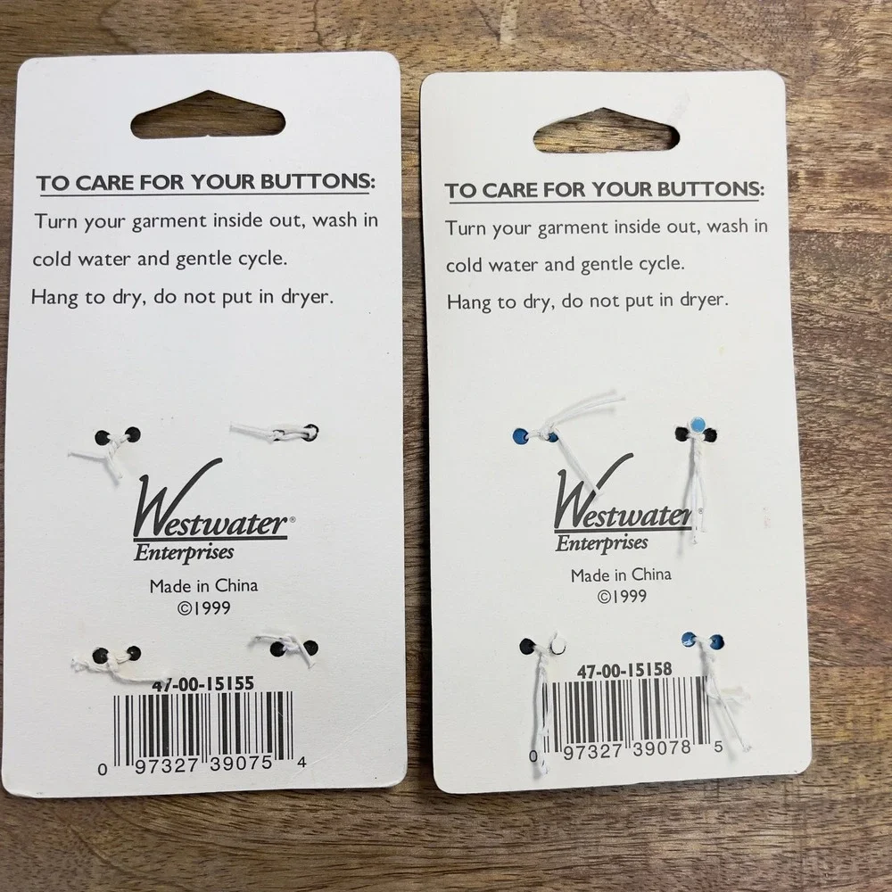 Vintage Cool Gear Rubber Buttons Insects‎ Butterflies 90s Kidcore Retro